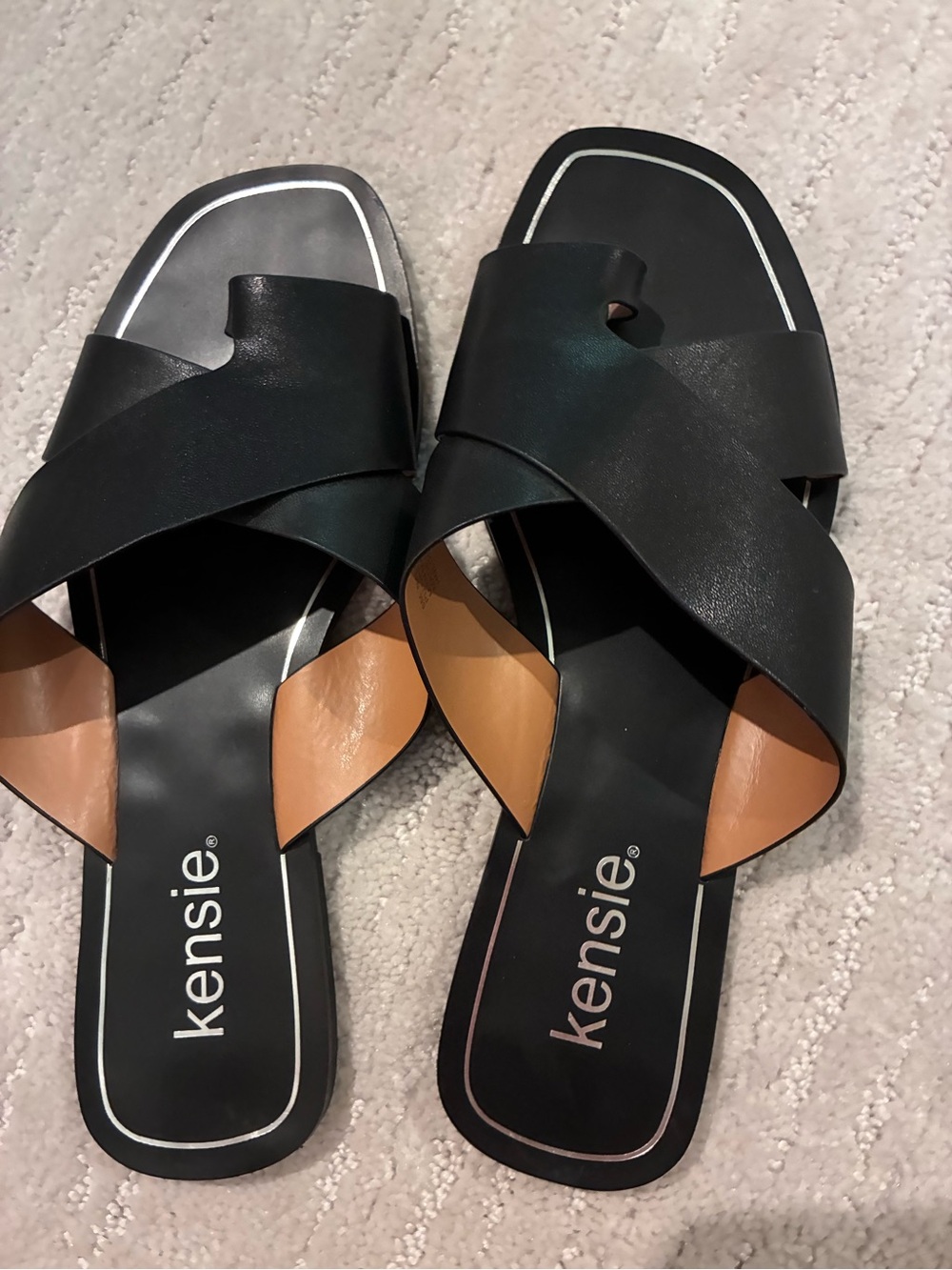 Kensie Black Crisscross Slide Sandals with Tan Accents